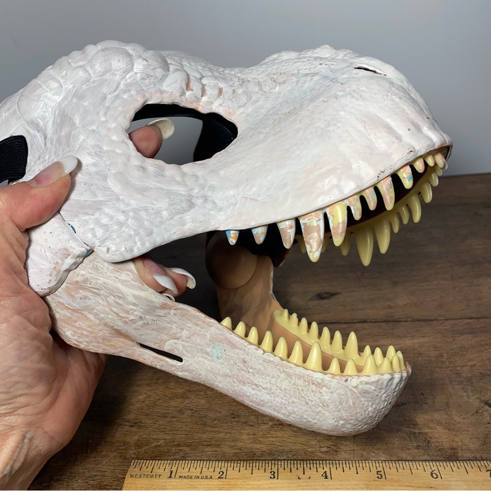 Mattel Raptor Dinosaur mask movable jaw